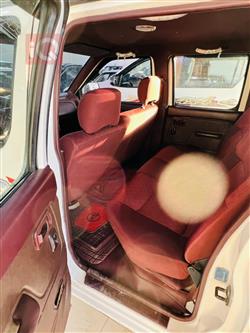 Nissan Pickup